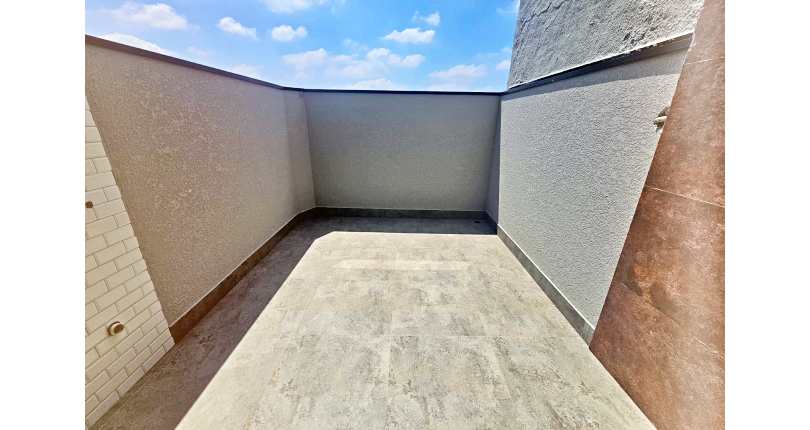 Oportunidade Única: Lindo Sobrado novo à venda no Bairro do Jardim Maristela na Rua Galdino Catunda Gondim 24,