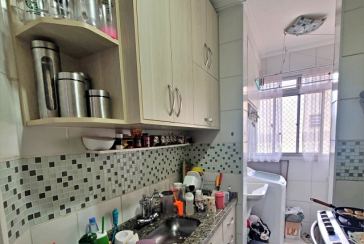 Belo Apartamento à venda em Osasco no Bairro do Piratininga na Avenida Edmundo Amaral 3935