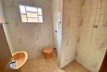 Bom Sobrado à venda no Bairro do Conjunto Residencial Vista Verde na Rua Ricardo Abed, 