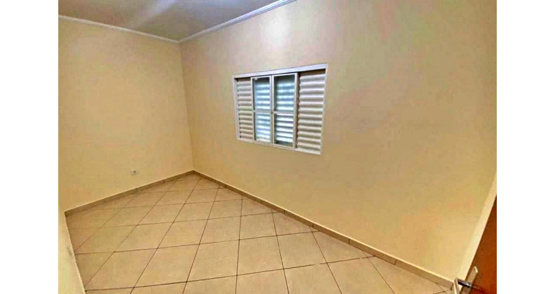 Bom Sobrado à venda no Bairro do Conjunto Residencial Vista Verde na Rua Ricardo Abed, d, 