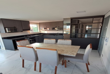 Belo Apartamento Cobertura à venda no Bairro do Jardim Regina na Rua Doutor Almeida Soares 82, 