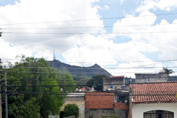 Casa à venda no Bairro da Vila Clarice na Rua José Tomás de Sousa