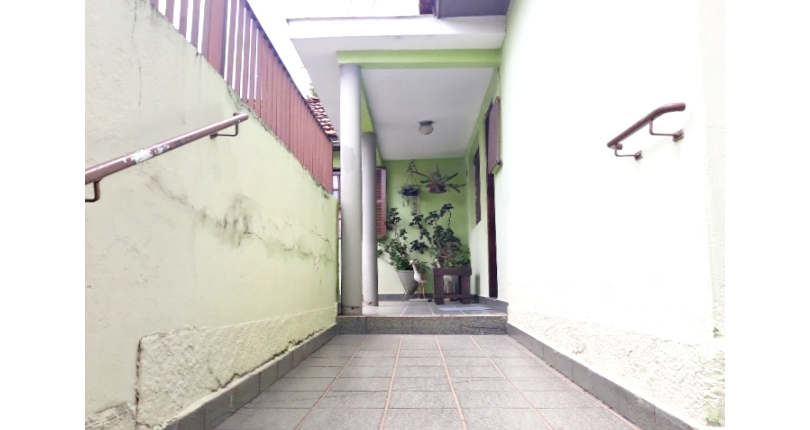Casa à venda no Bairro da Vila Clarice na Rua José Tomás de Sousa
