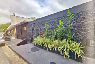 Terreno à venda no Bairro do Parque Maria Domitila na Rua Francisco Basílio de Melo, 