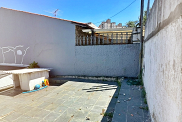 Terreno à venda no Bairro do Parque Maria Domitila na Rua Francisco Basílio de Melo, 