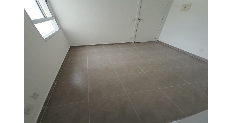 OPORTUNIDADE: Apartamento à venda no Bairro do Jaraguá na Avenida Doutor José Maneiro 85