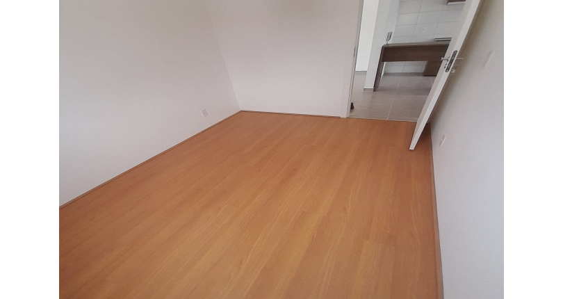 OPORTUNIDADE: Apartamento à venda no Bairro do Jaraguá na Avenida Doutor José Maneiro 85