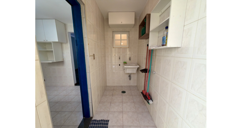 Sobrado à venda Rua Vicente Ferreira, 57, Jaguaré - Imóveis à Venda