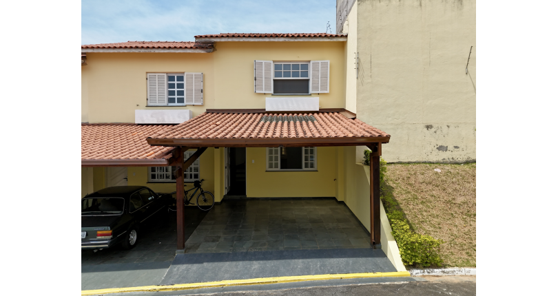 Sobrado à venda Rua Vicente Ferreira, 57, Jaguaré - Imóveis à Venda