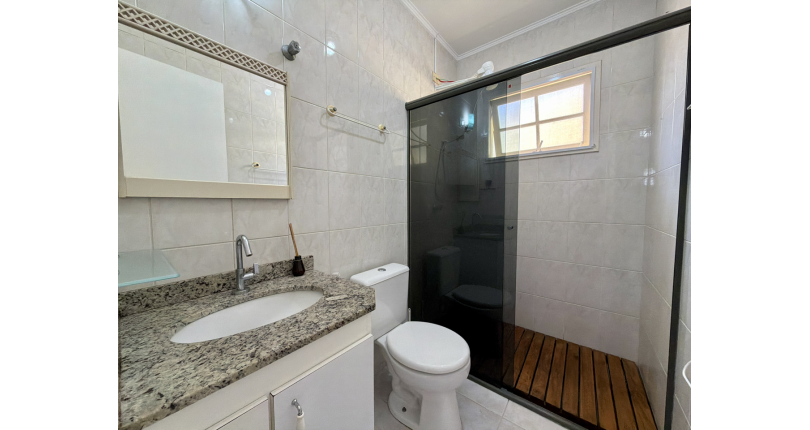 Sobrado à venda Rua Vicente Ferreira, 57, Jaguaré - Imóveis à Venda