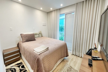 Sobrado à venda no Bairro do Jardim Líbano na Rua Maestro João de Souza Lima,