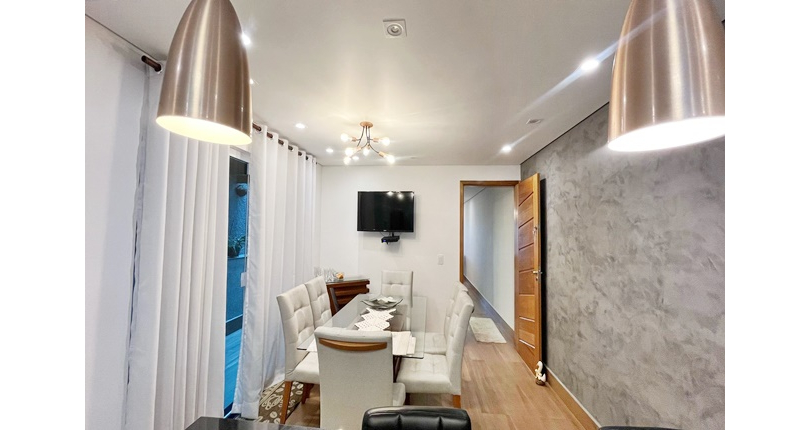 Sobrado à venda no Bairro do Jardim Líbano na Rua Maestro João de Souza Lima,