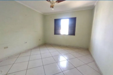 Ótimo Sobrado à venda no Bairro do Jardim Santo Elias na Rua Frederico Jacobi