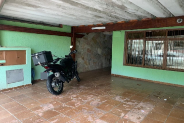 Sobrado à venda no Bairro do Parque São Domingos na Rua Armando Martino,