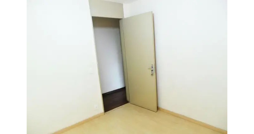 Oportunidade de Apartamento à venda no Bairro do Jardim Iris no Condomínio Portal dos Bandeirantes