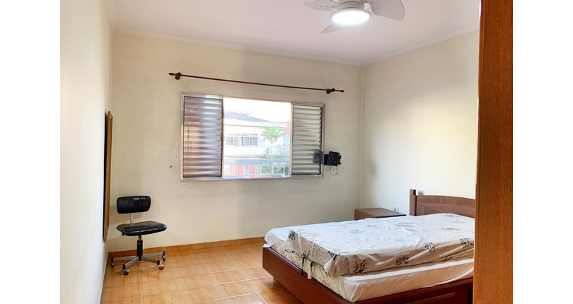 Sobrado à venda no Bairro do Jardim São João (Jaraguá) na Rua Alto Jurupari, 