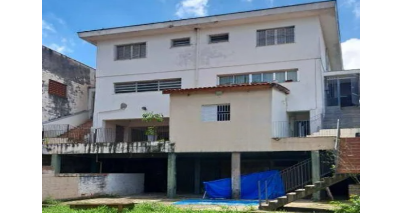 Sobrado à venda no Bairro da Vila Mangalot na Rua José Ataliba Ortiz