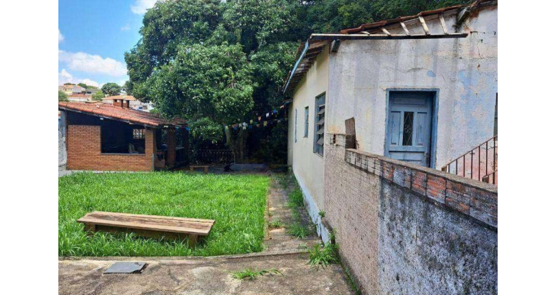 Sobrado à venda no Bairro da Vila Mangalot na Rua José Ataliba Ortiz