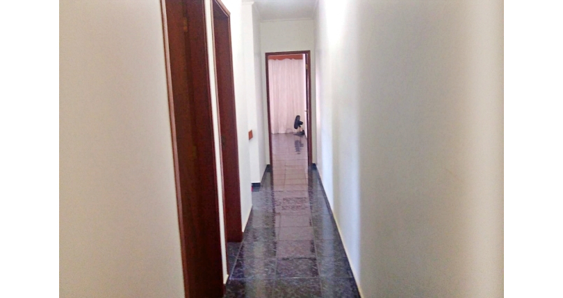 Sobrado à venda no Parque Maria Domitila na Rua Francisco Basílio de Melo