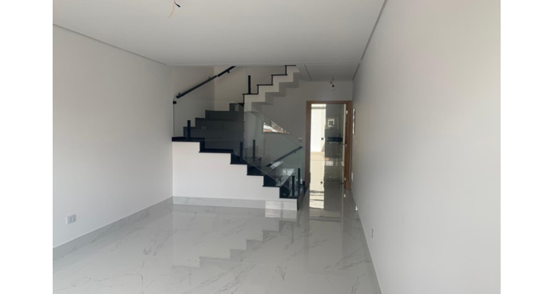 BELO Sobrado novo à venda no Bairro do Jardim Felicidade (Zona Oeste) na Rua Manuel Furtado 214,