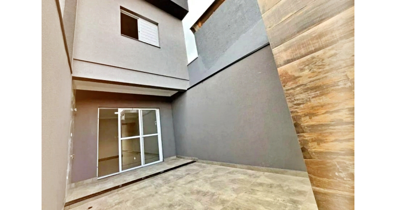 Lindo Sobrado novo à venda no Bairro do Jardim Vista Linda na Rua Erva Maçã 80,