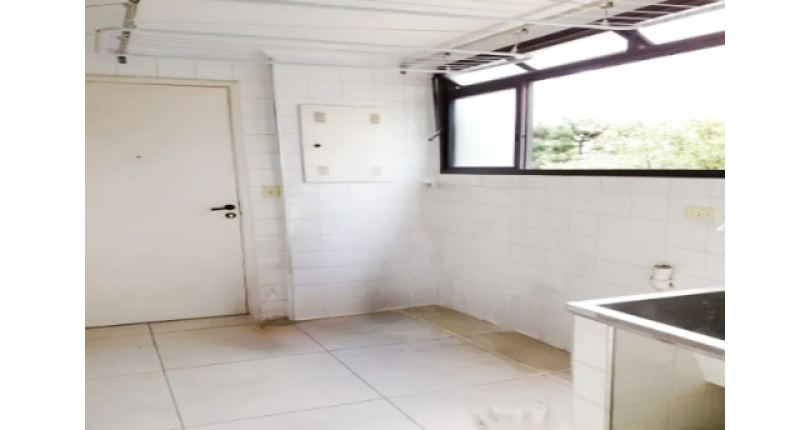 Lindo Apartamento à venda no Bairro da Vila Romana na Rua Tito 86, 