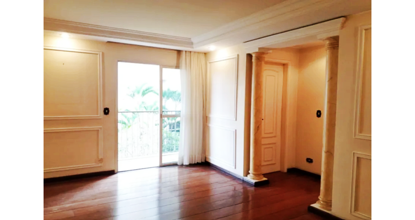 Lindo Apartamento à venda no Bairro da Vila Romana na Rua Tito 86, 