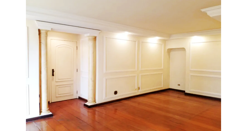 Lindo Apartamento à venda no Bairro da Vila Romana na Rua Tito 86, 