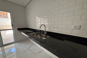 Lindo Sobrado novo à venda no Bairro do Parque São Domingos na Rua Agostinho dos Santos 306,