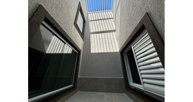 Lindo Sobrado novo à venda no Bairro do Parque São Domingos na Rua Agostinho dos Santos 306,