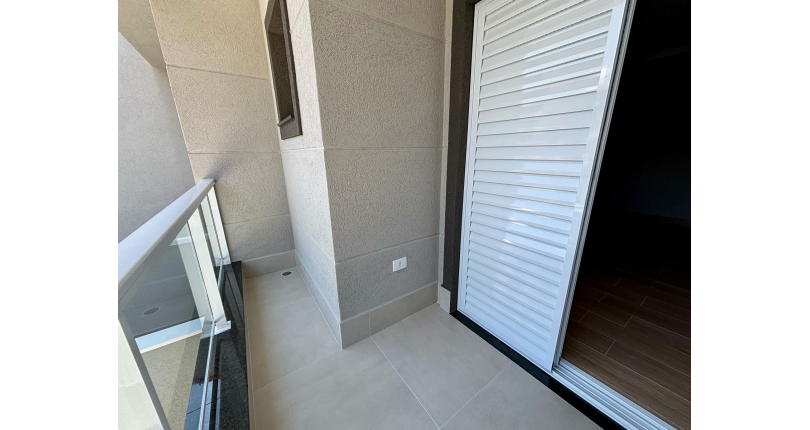 Lindo Sobrado novo à venda no Bairro do Parque São Domingos na Rua Agostinho dos Santos 306,