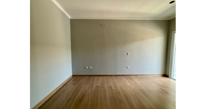 Lindo Sobrado novo à venda no Bairro do Parque São Domingos na Rua Agostinho dos Santos 306,