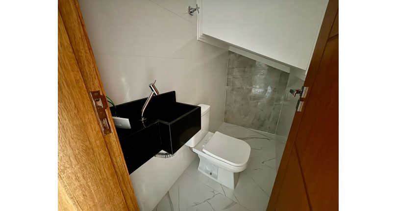 Lindo Sobrado novo à venda no Bairro do Parque São Domingos na Rua Agostinho dos Santos 306,