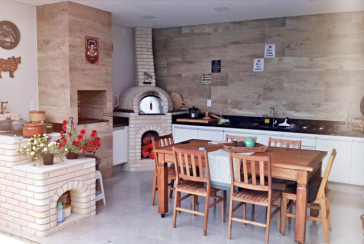 Belo Sobrado à venda em Bragança Paulista no Bairro do Condomínio Portal da Serra 