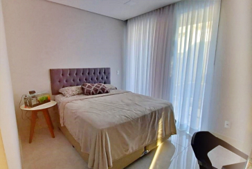 Belo Sobrado à venda em Bragança Paulista no Bairro do Condomínio Portal da Serra 