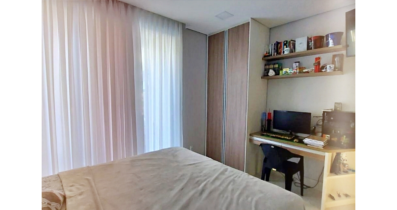 Belo Sobrado à venda em Bragança Paulista no Bairro do Condomínio Portal da Serra 