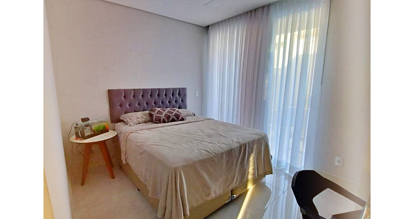 Belo Sobrado à venda em Bragança Paulista no Bairro do Condomínio Portal da Serra 