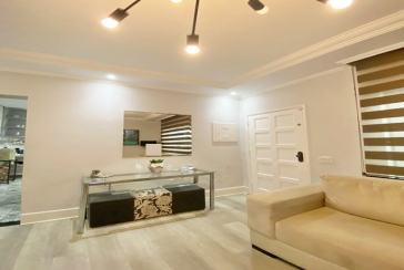 Bela Casa assobradada à venda no Bairro do Parque São Domingos na Rua Dirceu de Almeida,