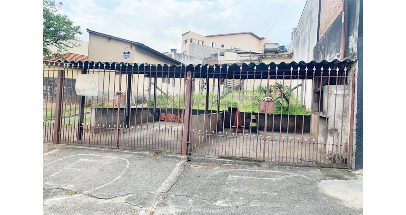 Terreno à venda no Bairro do Jardim Santo Elias na Rua Romão Martins