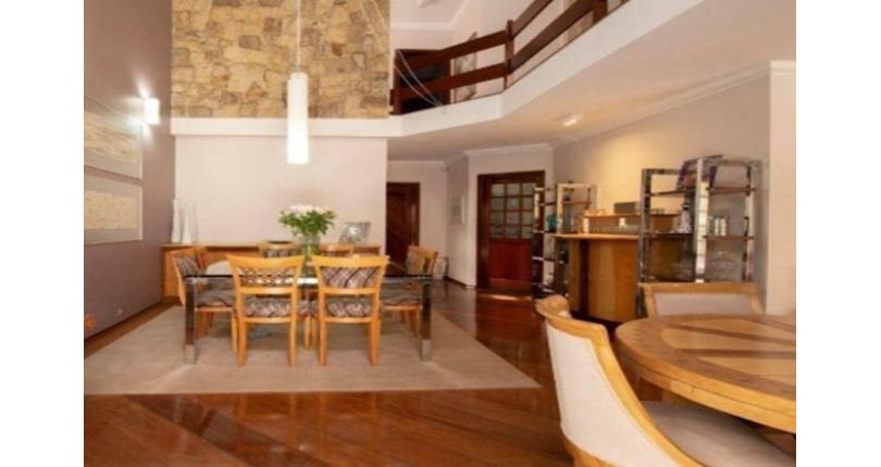 Belíssimo Sobrado à venda no Bairro do City América na Rua Jose Rebouças de Carvalho