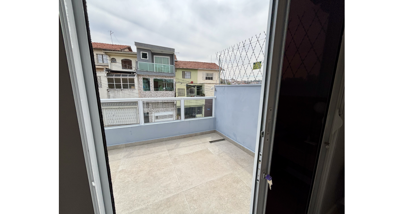 Sobrado à venda Rua George Samuel, Jardim Mangalot - Imóveis à Venda