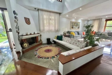 Lindo Sobrado à venda no Bairro do City América na Rua Emir Nogueira,