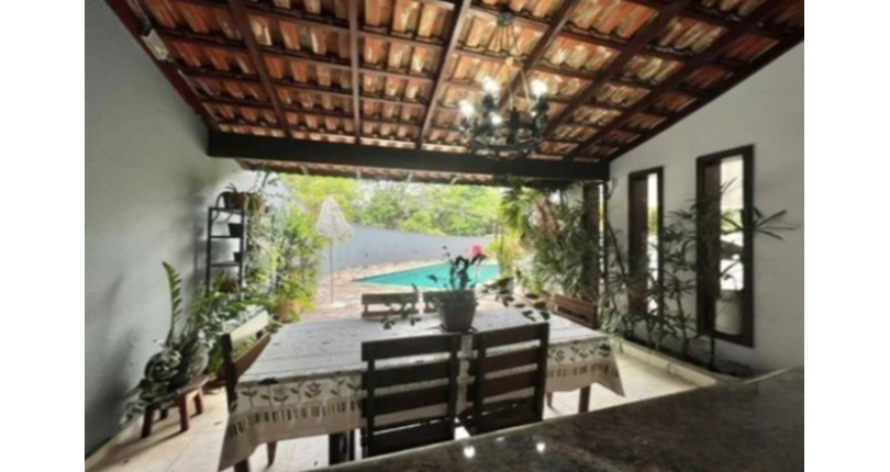 Lindo Sobrado à venda no Bairro do City América na Rua Emir Nogueira,