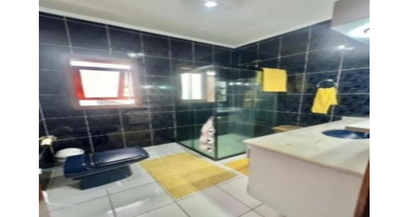 Lindo Sobrado à venda no Bairro do City América na Rua Emir Nogueira,