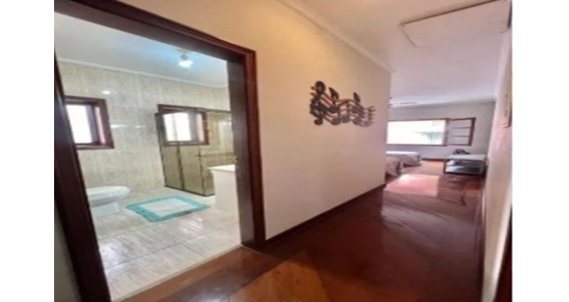 Lindo Sobrado à venda no Bairro do City América na Rua Emir Nogueira,