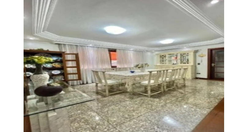 Lindo Sobrado à venda no Bairro do City América na Rua Emir Nogueira,