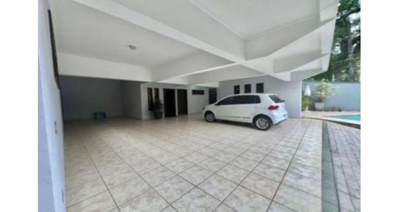 Lindo Sobrado à venda no Bairro do City América na Rua Emir Nogueira,