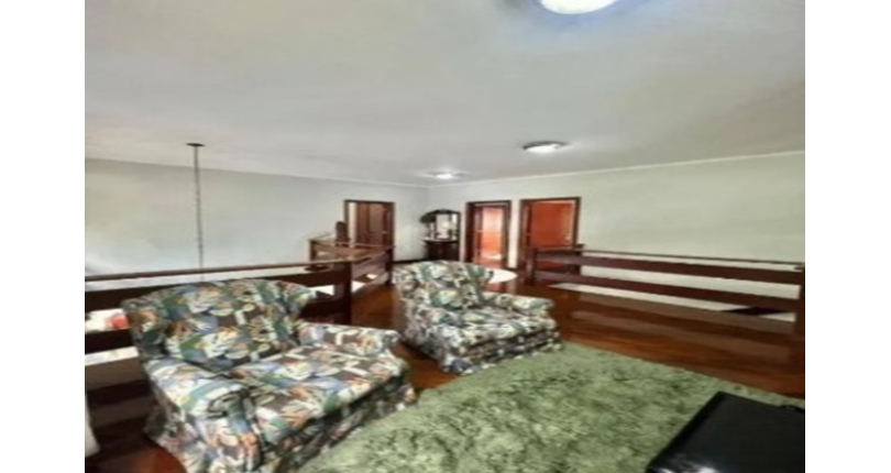 Lindo Sobrado à venda no Bairro do City América na Rua Emir Nogueira,