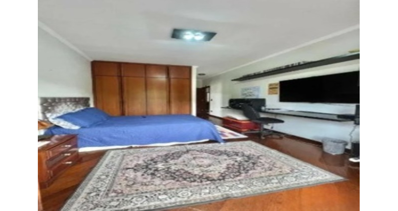 Lindo Sobrado à venda no Bairro do City América na Rua Emir Nogueira,