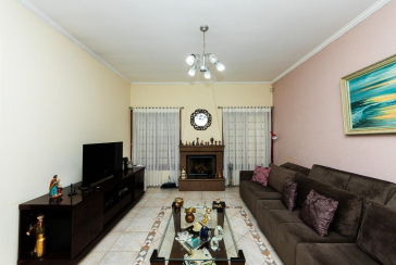 Lindo Sobrado à venda no Bairro do City América na Rua Eugênia Sereno,